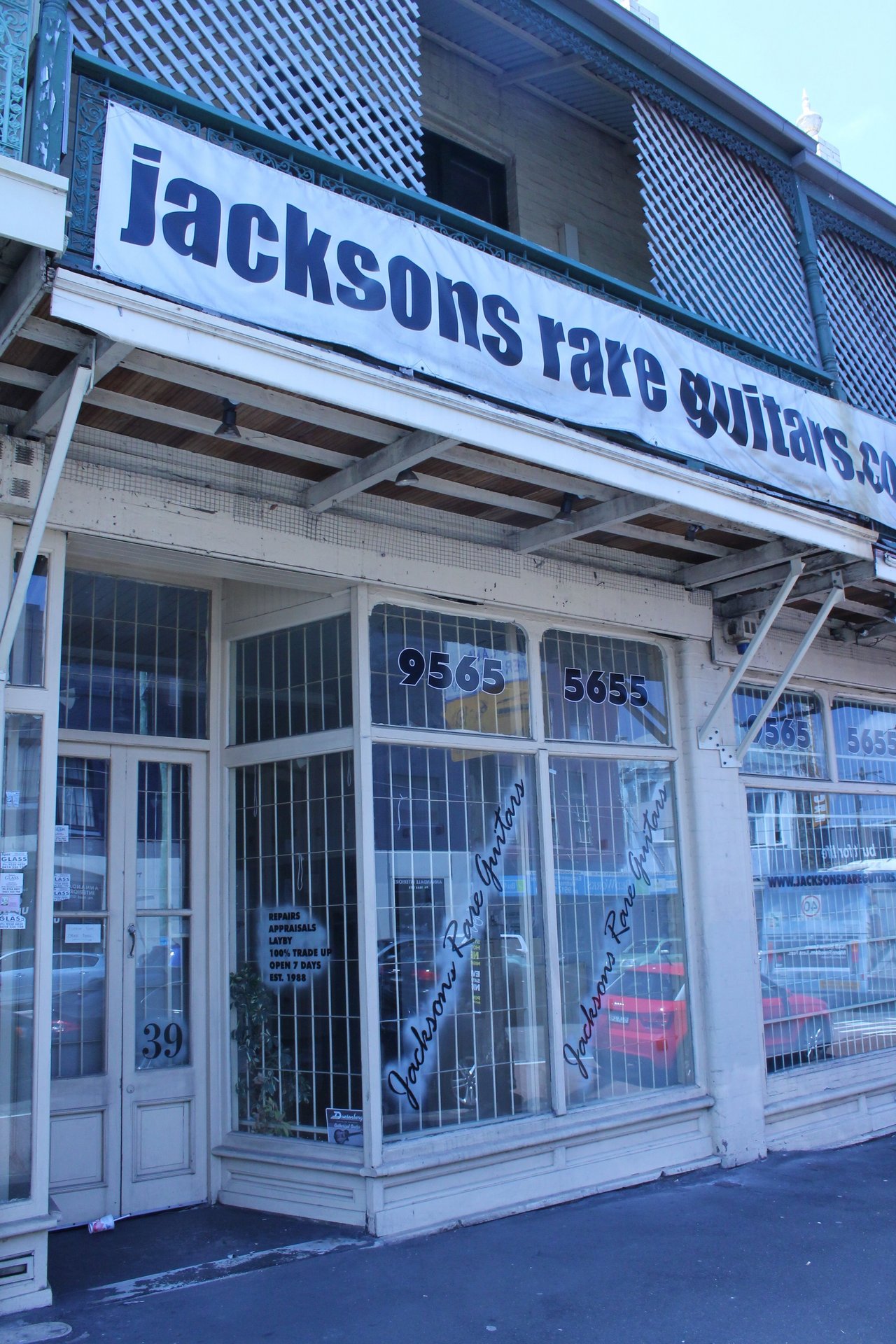 Guitar shop parramatta road hotsell