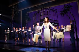 Samantha Barks, Andy Karl and Company in Pretty Woman The Musical, Photo by Matthew Murphy, 2018